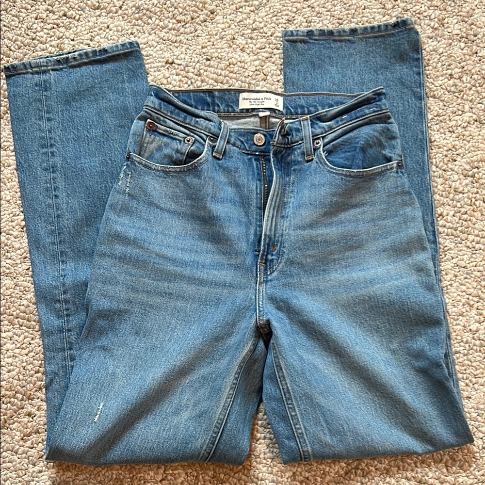 Abercrombie & Fitch Curve Love 90s Straight Jeans